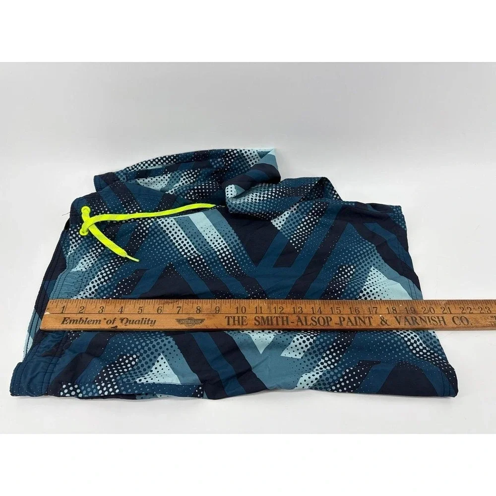 Nike Breaker Volley/Board Swim Shorts, Geometric Pattern, Men's Size XL